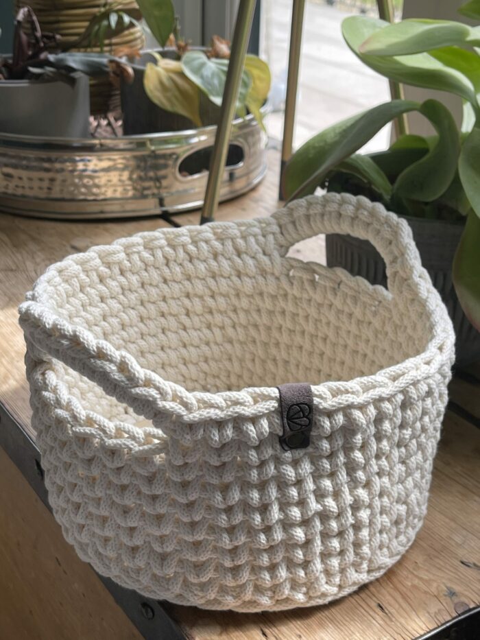 Large Crochet Basket with Handles (Natural)