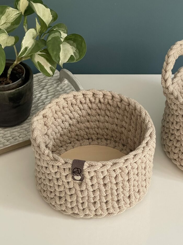 Medium Crochet Basket (Beige)